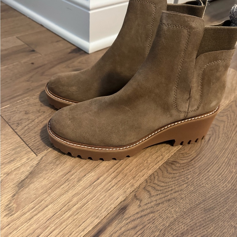 Dolce Vita Women’s Booties